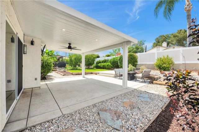 23240 Continental Drive, Canyon Lake, CA 92587