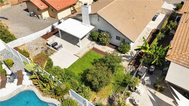 23240 Continental Drive, Canyon Lake, CA 92587