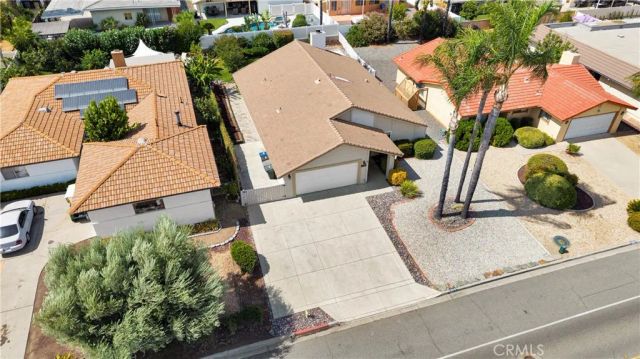 23240 Continental Drive, Canyon Lake, CA 92587