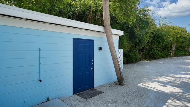 2850 GULF OF MEXICO DRIVE 4, Longboat Key, FL 34228
