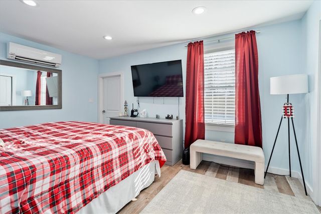 126 Narrows Road, Bristol, RI 02809