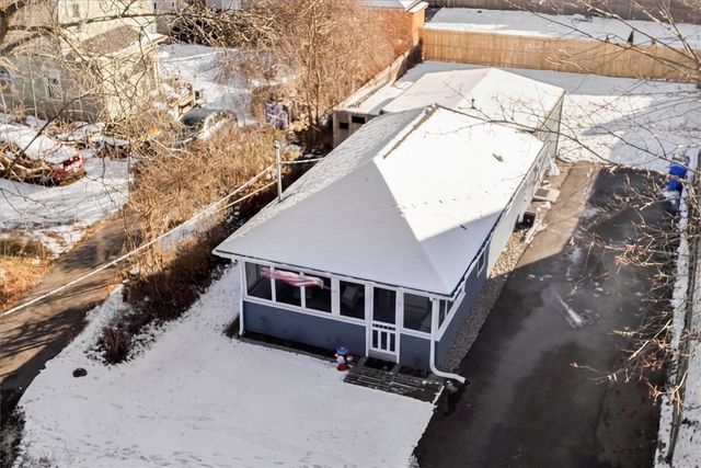 126 Narrows Road, Bristol, RI 02809