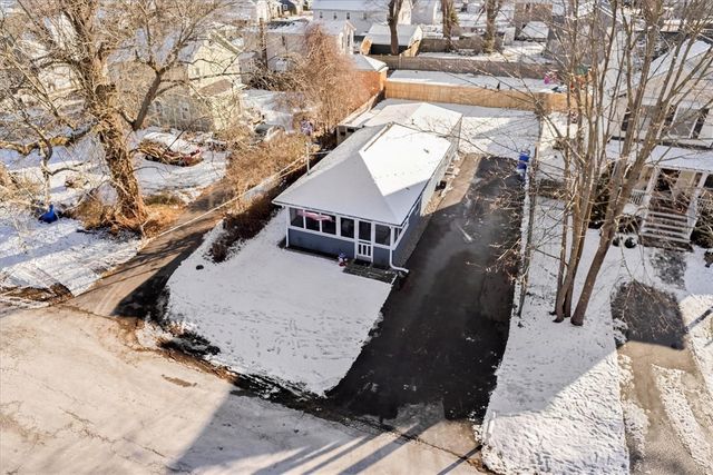 126 Narrows Road, Bristol, RI 02809