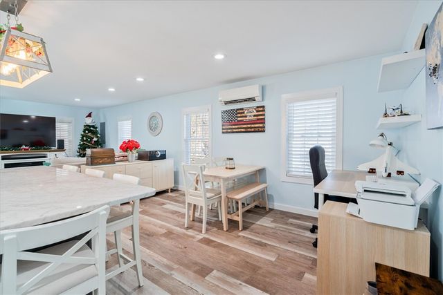 126 Narrows Road, Bristol, RI 02809