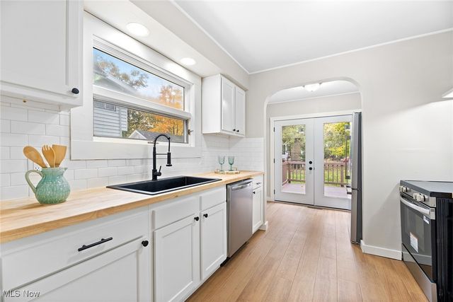 1076 Chalker Street, Akron, OH 44310