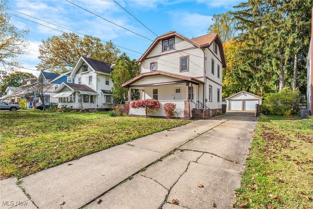 1076 Chalker Street, Akron, OH 44310