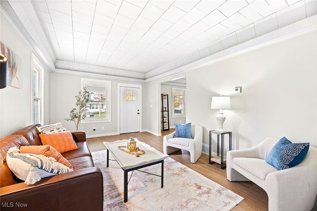 1076 Chalker Street, Akron, OH 44310