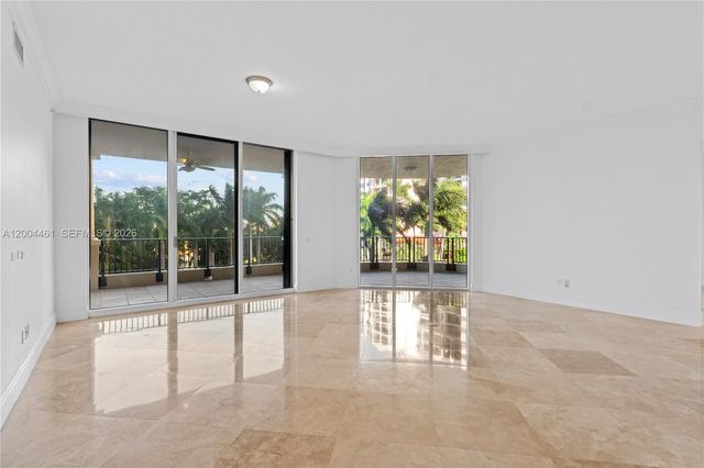 13621 Deering Bay Dr 304, Coral Gables, FL 33158