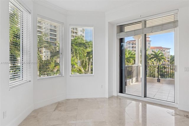 13621 Deering Bay Dr 304, Coral Gables, FL 33158