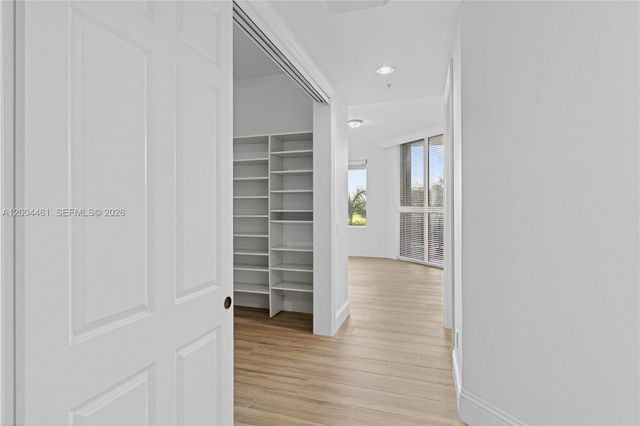 13621 Deering Bay Dr 304, Coral Gables, FL 33158