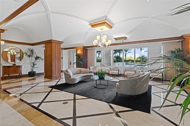 13621 Deering Bay Dr 304, Coral Gables, FL 33158