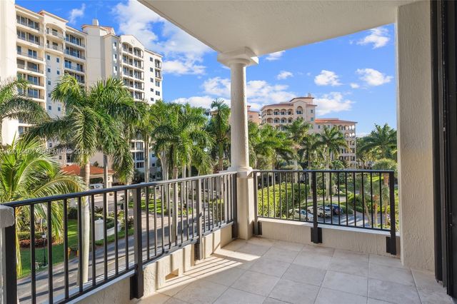13621 Deering Bay Dr 304, Coral Gables, FL 33158