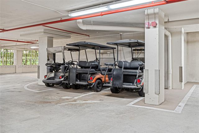 13621 Deering Bay Dr 304, Coral Gables, FL 33158