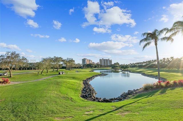 13621 Deering Bay Dr 304, Coral Gables, FL 33158