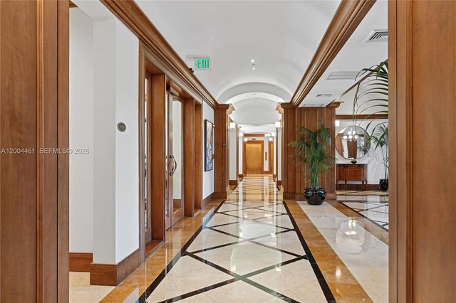 13621 Deering Bay Dr 304, Coral Gables, FL 33158