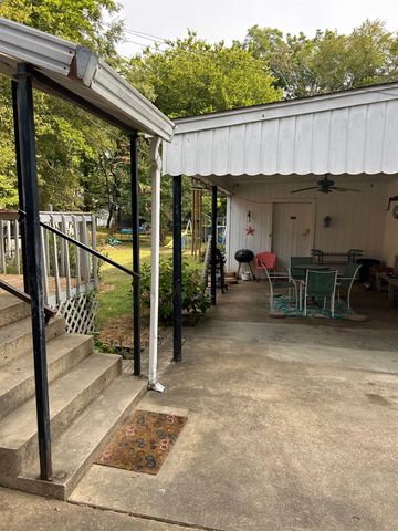 316 SANFORD ST E, Covington, TN 38019