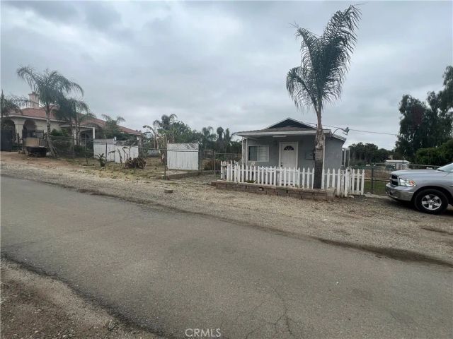 17305 Sage Avenue, Riverside, CA 92504