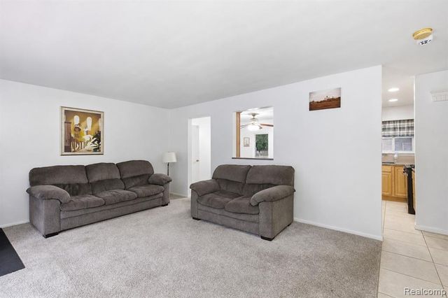 20395 Briarwood Court, Southfield, MI 48076