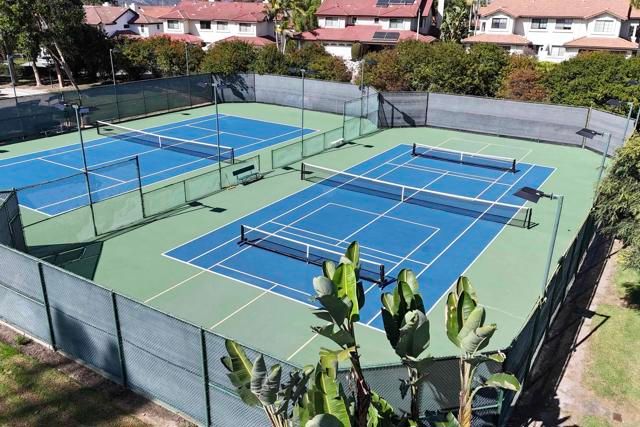 1825 Hummock Lane, Encinitas, CA 92024