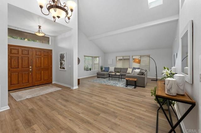 1825 Hummock Lane, Encinitas, CA 92024