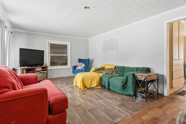 4613 W Ab Avenue, Plainwell, MI 49080