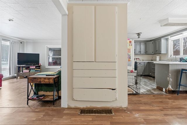 4613 W Ab Avenue, Plainwell, MI 49080