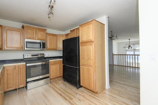902 E Brady STREET, Milwaukee, WI 53202
