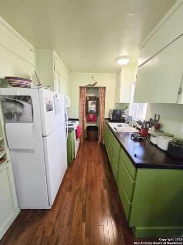 5564 Fm 1103, Schertz, TX 78108