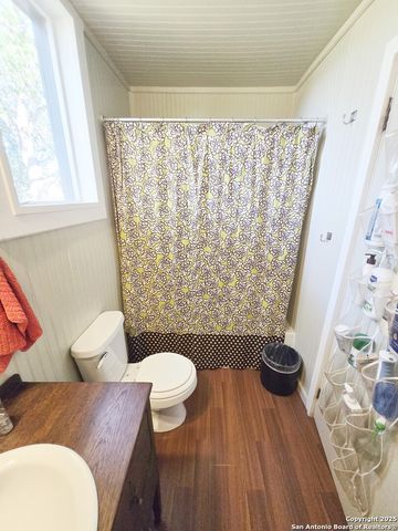 5564 Fm 1103, Schertz, TX 78108