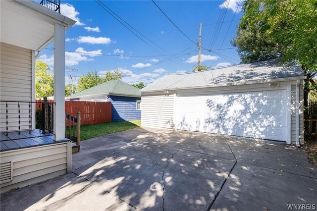 34 Delham Avenue, Buffalo, NY 14216