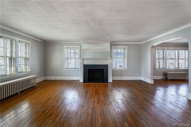 34 Delham Avenue, Buffalo, NY 14216