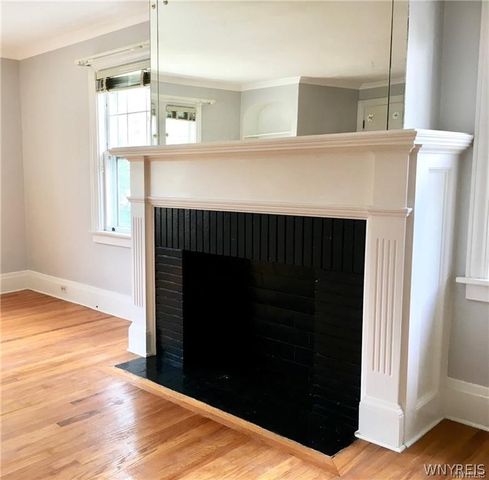 34 Delham Avenue, Buffalo, NY 14216