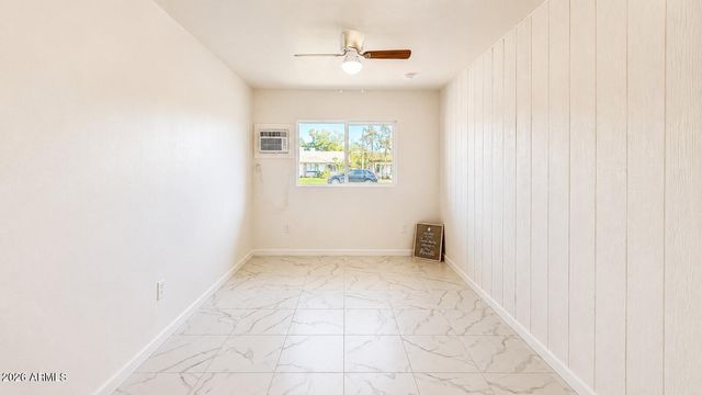 6736 W VERNON Avenue, Phoenix, AZ 85035