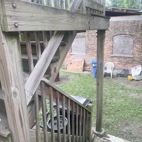 6833 S May Street 1, Chicago, IL 60621