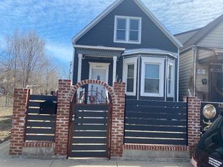 6833 S May Street 1, Chicago, IL 60621
