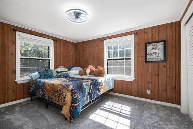 4085 Quainton Road, Norton Shores, MI 49441