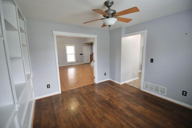 4400 Greensbury Drive, New Albany, OH 43054