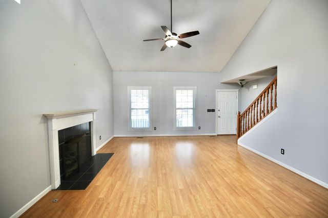 4400 Greensbury Drive, New Albany, OH 43054