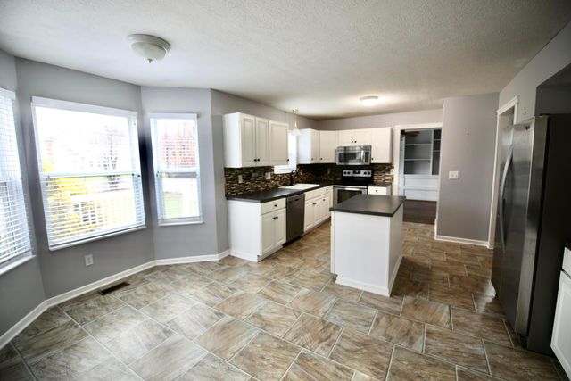 4400 Greensbury Drive, New Albany, OH 43054