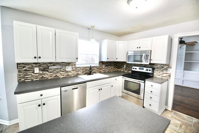 4400 Greensbury Drive, New Albany, OH 43054