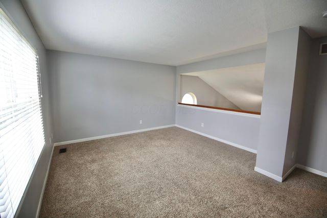 4400 Greensbury Drive, New Albany, OH 43054