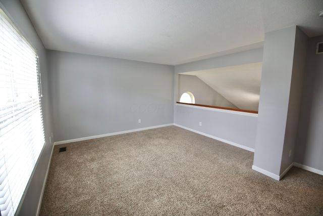 4400 Greensbury Drive, New Albany, OH 43054