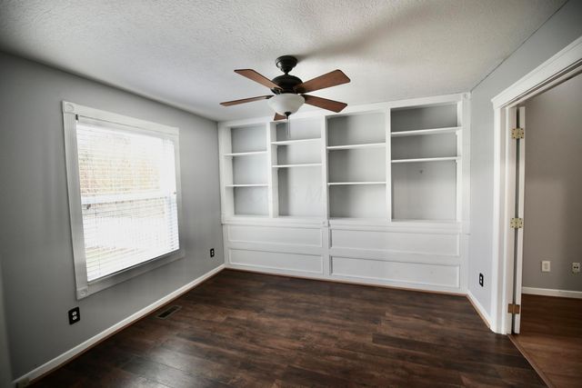 4400 Greensbury Drive, New Albany, OH 43054