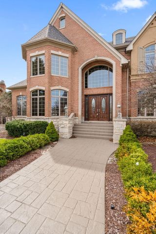 10224 Cherrywood Lane, Munster, IN 46321