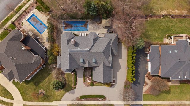 10224 Cherrywood Lane, Munster, IN 46321