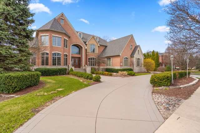 10224 Cherrywood Lane, Munster, IN 46321