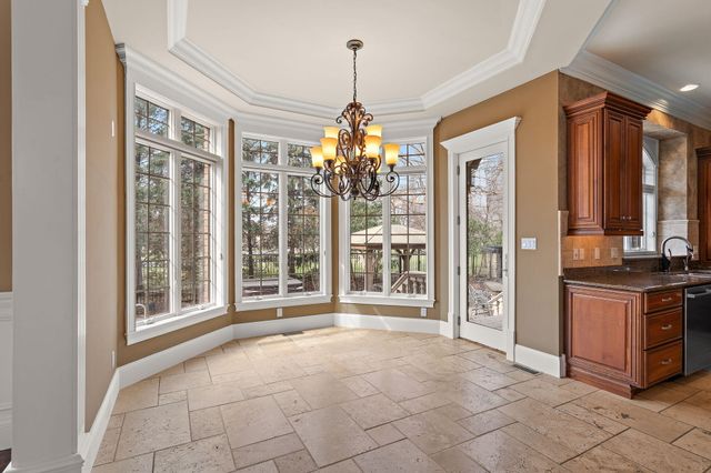 10224 Cherrywood Lane, Munster, IN 46321