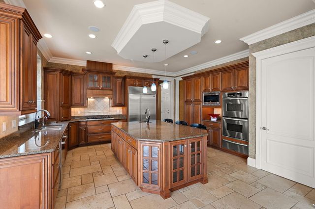 10224 Cherrywood Lane, Munster, IN 46321