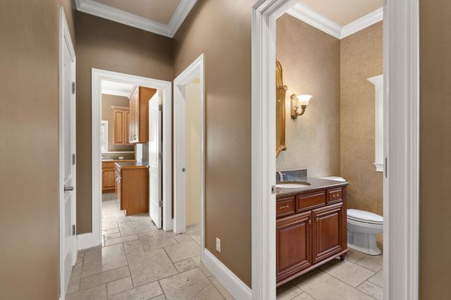 10224 Cherrywood Lane, Munster, IN 46321