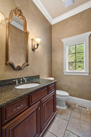10224 Cherrywood Lane, Munster, IN 46321